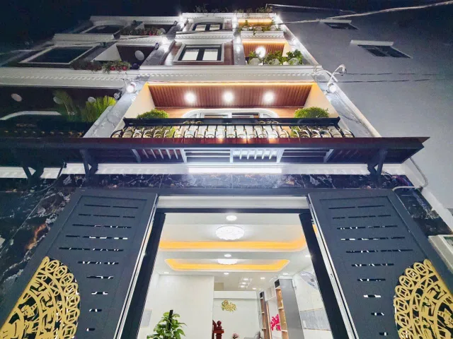 🔥 Bán gấp nhà đẹp ngay đường Đặng Văn Ngữ giá chỉ 4 tỷ 230 ở Q.Phú Nhuận, 60m². SHR hẻm xe hơi thông🔥