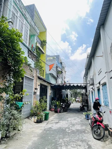 BÁN ĐẤT ĐƯỜNG SỐ 8, LINH XUÂN - 57m2 - GIÁ 4.2 TỶ