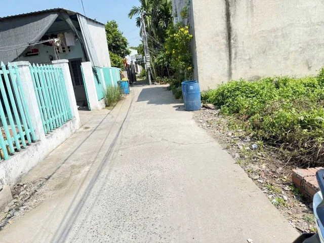 Bán đất 121m² có sẵn 70m² thổ cư ngang 6m giá 3.85 tỷ tại Phường Lái Thiêu
