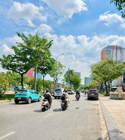 BÁN NHÀ HẺM 6M - SÁT Q1 - NGAY ĐH HỒNG BÀNG - 80M2 - 6 TẦNG - KHAI THÁC CHDV - BÌNH THẠNH