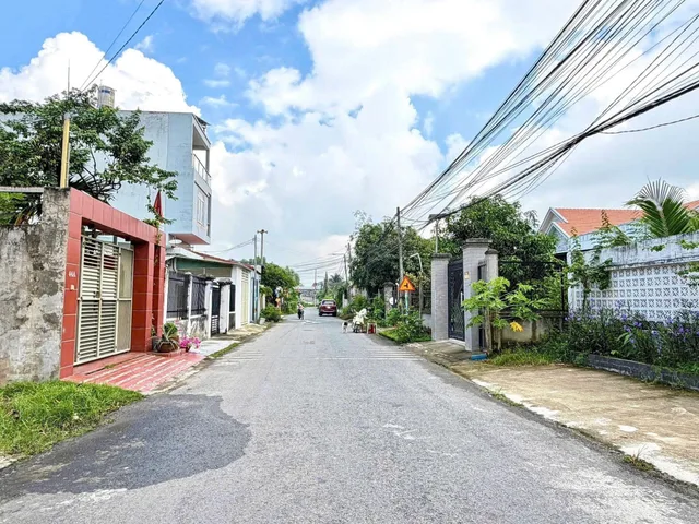 Đất Mặt Tiền Dx 068 Định Hoà ( nay Chánh Hiệp Tp HCM) duy nhất 2 lô liền kề ,ngang 6m đẹp giá đẹp