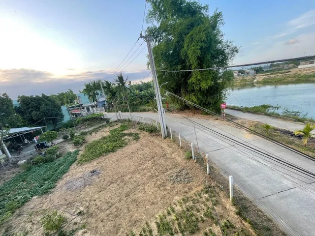 📌📌📌LÀM VIỆC TRỰC TIẾP GIÁ TỐT !!! Bán nhà thôn La Châu, xã Hòa Khương