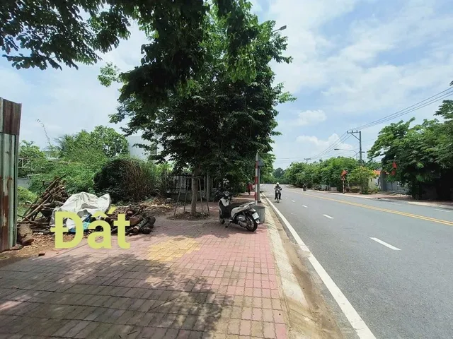 Mặt tiền đường Lê chí Dân gần cầu bà cô phường Chánh hiệp mới tương Bình hiệp cũ