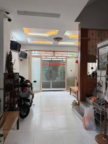 Bán nhà 55.6m² full thổ cư ngang 5m giá 6.1 tỷ tại Phường Bình Trị Đông
