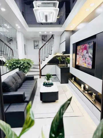 Nhà đẹp, Lô Góc, FULL ĐỒ CAO CẤP ở Bạch Đằng, Hoàn Kiếm 30M x 5T giá 15tr