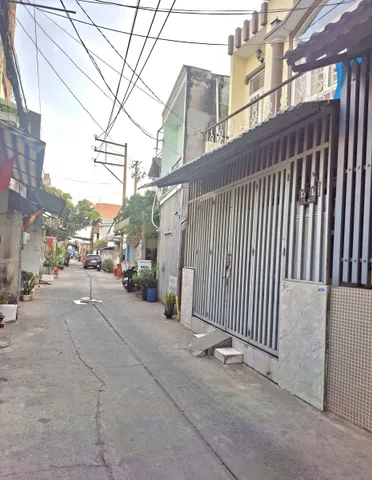 Ngang 6m sát mặt tiền Lê Đình Cẩn, hơn 4 tỷ, duy nhất ở Bình Tân