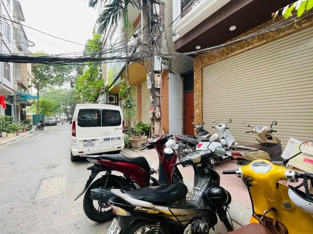 Bán nhà 65m² full thổ cư ngang 4m giá 25.7 tỷ tại Đường Tây Sơn Phường Kim Liên