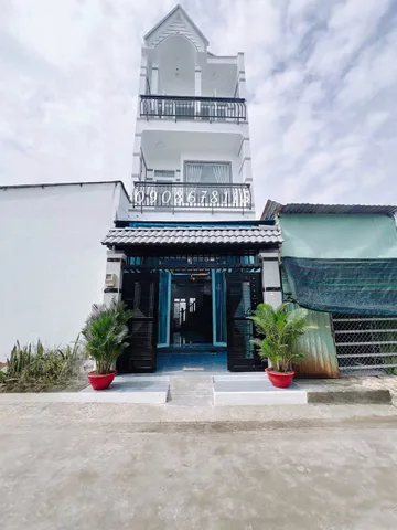 Tiện ở buôn bán kinh doanh & CHDV 3 tầng 6pn 4x17m (5.6 tỷ)