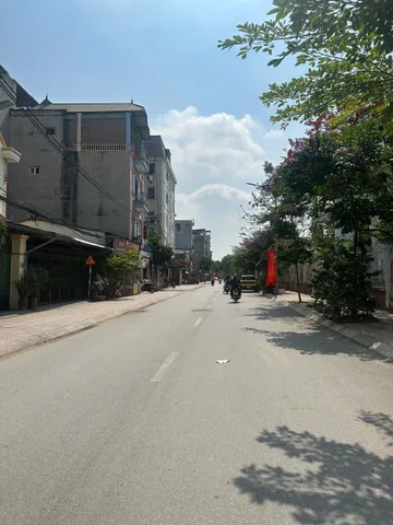 🔥 Chỉ hơn 17 tỷ sở hữu ngay mặt phố Chùa Bụt Mọc
💎 DT 60m², xây 4 tầng Lô Góc cực đẹp