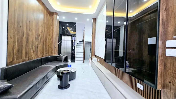 💥Nhỉnh 9 tỷ có nhà mới koong - Lô góc - 6 tầng thang máy - Full nội thất nhập khẩu💥