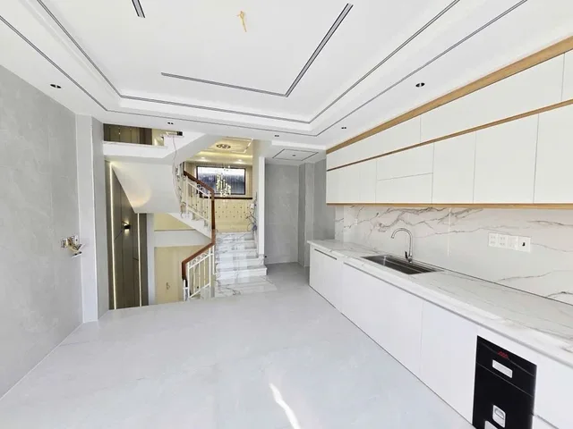 Mới keng 5 tầng 60m2 Hương Lộ 2 HXH thông chỉ 7.6 tỷ