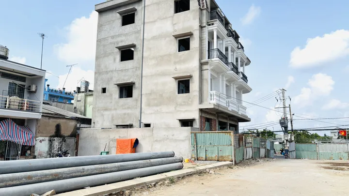 BÁN NHÀ MẶT TIỀN VIP 7M ĐƯỜNG SỐ 1, TRUNG TÂM CHỢ CÁI VỒN