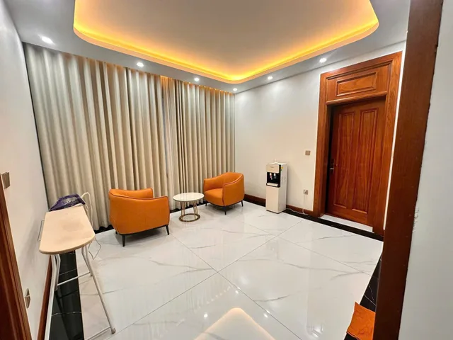 Căn Góc Đẹp Venice Vinhomes Imperia, Hồng Bàng –  Nội Thất Gỗ Sang Trọng, Có Thang Máy