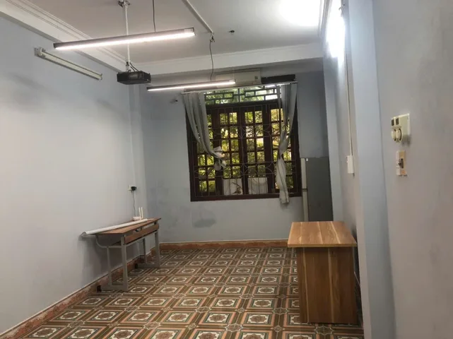 Cho Thuê Nhà Phương Mai - Đống Đa 40M² 4 Tầng - Nội Thất CB - Ô Tô Đỗ Cửa - Giá Thuê 12tr