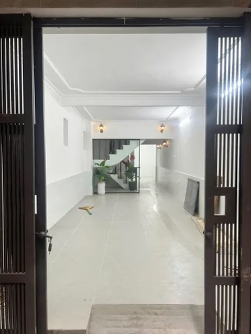 Cho Thuê Nhà Đường Nghi Tàm - Tây Hồ 50M²  4 Tầng 6 Ngủ - Full Nội Thất -  Vừa Ở, Vừa Khai Thác Dòng Tiền - Giá Thuê 23tr