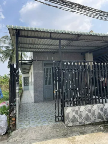 Cần bán nhanh lô đất 1000m2 sẵn nhà đang ở Sổ riêng giá chỉ 560 triệu