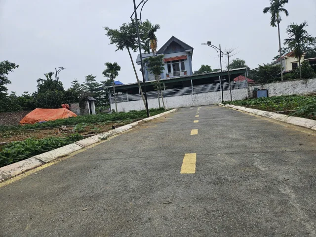 Chính Chủ Bán mảnh đất Gần Trung Tâm Hòa Lạc Và Trục Hồ Tây - BA Vì