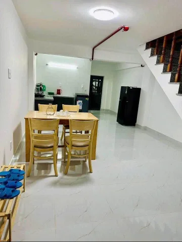 Cho thuê căn hộ Nguyễn Đình Quân phường 5 Đà Lạt 5.5 triệu/tháng