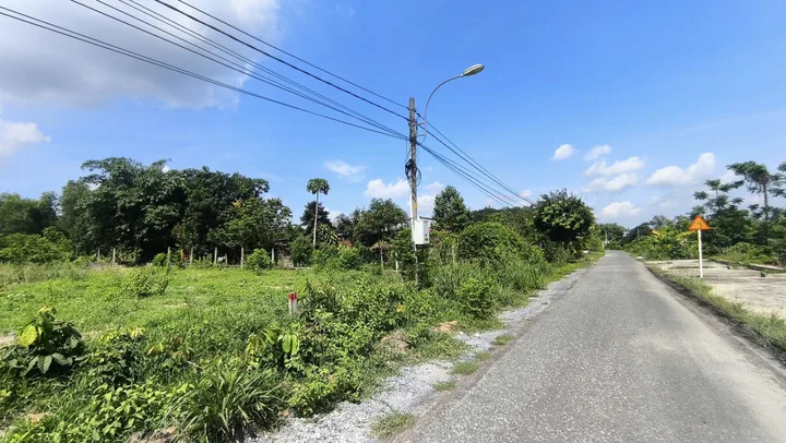 Cần bán lô đất có thổ cư xây nhà ngay, sổ hồng riêng ở xã Tân An Hội sát thị trấn Củ Chi TP. HCM