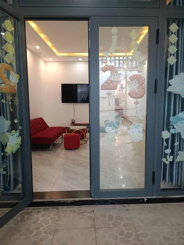 CHO THUÊ NHÀ ĐƯỜNG CÁCH MẠNG THÁNG 8 ĐÀ LẠT  8 TRIỆU/THÁNG
