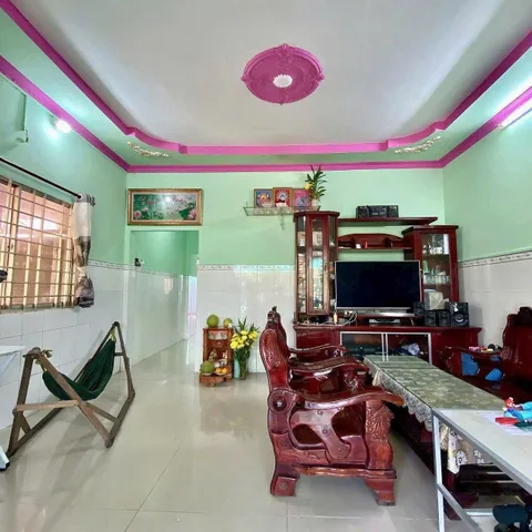 Chính chủ gửi bán căn nhà cấp 4 90m2 SHR 790 triệu còn thương lượng