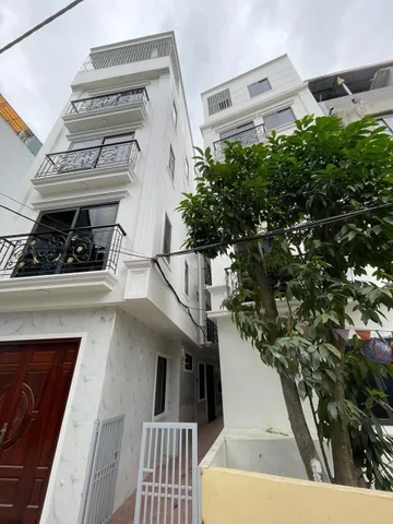 🏢 BÁN CCMN PHÚ DIỄN – 42M² x 7 TẦNG THANG MÁY – 10 PHÒNG KHÉP KÍN – Ô TÔ ĐỖ CỬA – DÒNG TIỀN 50TR/TH – 11.5 TỶ, TỪ LIÊM