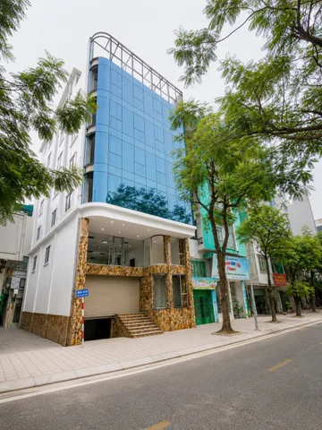 BÁN TÒA NHÀ MẶT ĐƯỜNG VŨ TÔNG PHAN. 190M2 - 9 TẦNG. THANG MÁY. LÔ GÓC.
