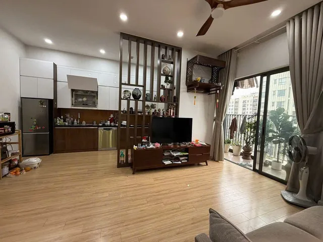 Bán căn hộ chung cư Báo Nhân Dân khu Mỹ Đình căn tầng trung 83m 2pn 2vs có ban công rộng