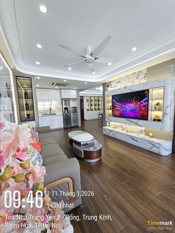 Bán chcc Trung Yên 1 Vũ Phạm Hàm căn góc tầng đẹp 125m 4pn 3wc 3 ban công full đồ view đẹp