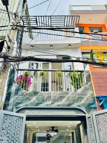 Bán nhà trung tâm sổ riêng đường Lê Văn Sỹ, Phường 13, Quận 3, 58,2m2, 4tỷ550tr
