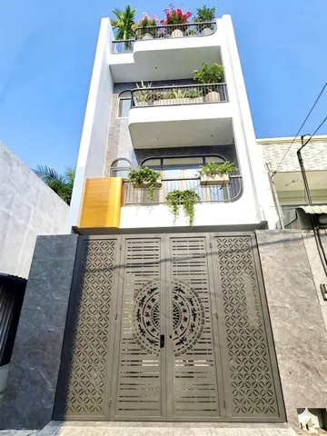 🚗 BÁN NHÀ 4 TẦNG - 62M2(4.8*13), HOÀN CÔNG - 4PN, 6WC - KHÔNG QH -  NHÀ MỚI, HẺM XE HƠI - GẦN VINHOME - P LONG BÌNH.(T)
