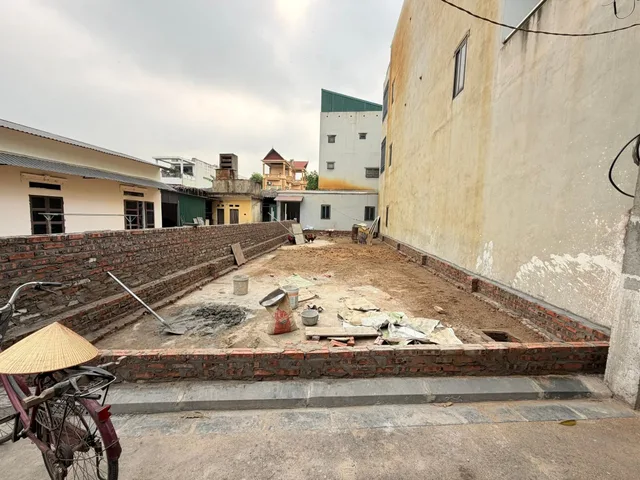 Bán đất mặt đường Chúc Sơn giá 4 tỷ 2