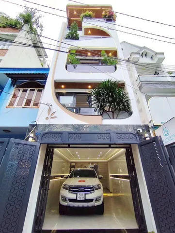 Hạ giá chỉ còn 3 tỷ 450 nhà 49m² đường Hoàng Hoa Thám, P6, Bình Thạnh.