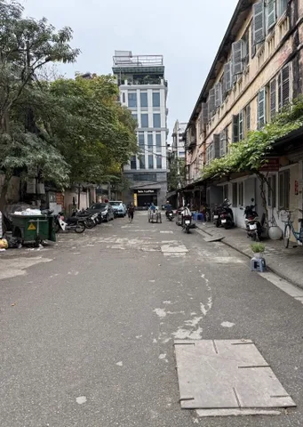 Bán Nhà Phố Hồ Đắc Di 39m, 6 Tầng Kiên Cố, Gần Chợ, Gần Hồ, Ngõ Thông Kinh Doanh, Giá 12,6 Tỷ