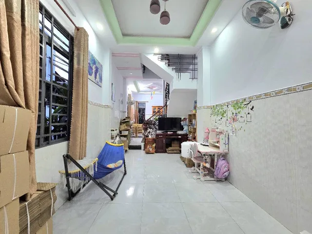 Bán nhà 64m² full thổ cư ngang 4m giá 4.6 tỷ tại Phường Bình Tân