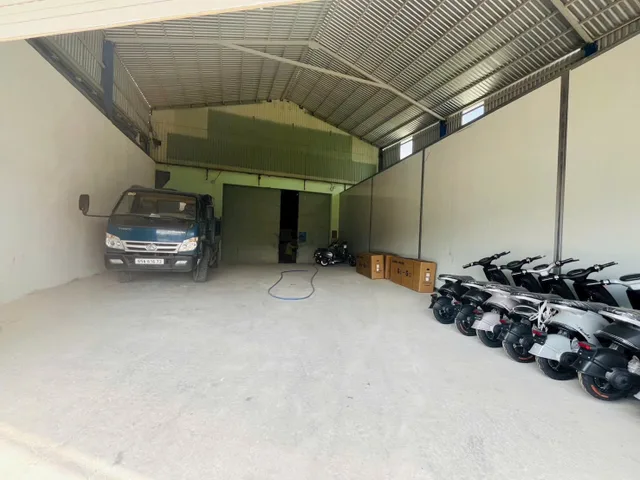 KHO MẶT TIỀN ĐƯỜNG HOÀNG QUỐC VIỆT