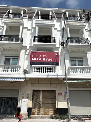 BÁN NHÀ PHỐ 4 TẦNG MẶT TIỀN TRỰC DIỆN CHỢ CÁI VỒN