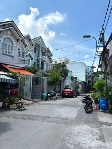 Bán Nhà Mới 2 Tầng Quận 7 Mặt Tiền 6M, Hẻm Xe Hơi Quay Đầu Huỳnh Tấn Phát Gần Nguyễn Thị Thập, 5.7Ty