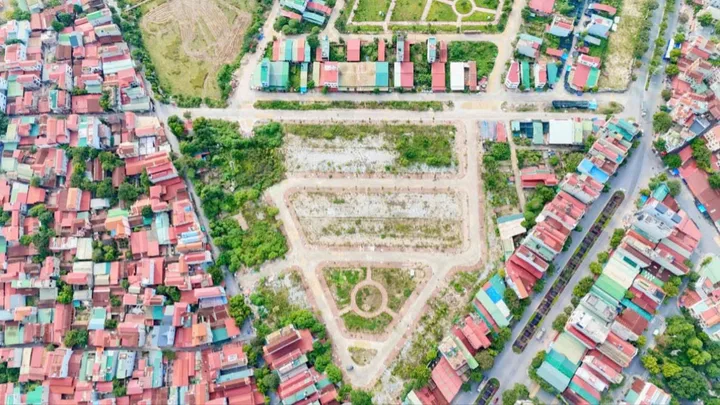Duy nhất 1 lô đất trung tâm phường Phù Khê Từ Sơn, mt5m Dt 97,5m