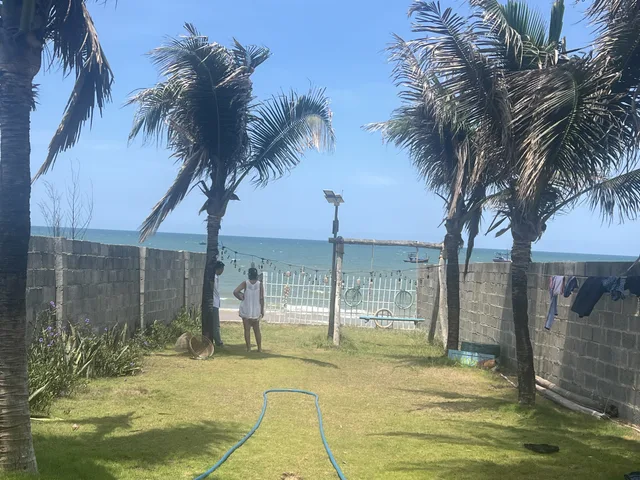 Bán nhà C4 giáp biển Tiến Thành, Phan Thiết. Diện tích 450m2 có 250m2 đất ở. Mặt tiền 10,6m giá 10,5 tỷ. Lvcc 0982482666