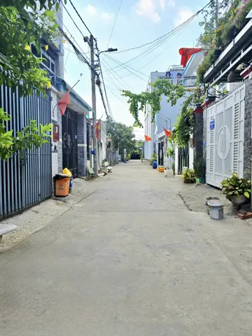 🚗 BÁN NHÀ C4 - 59M2(6.3*9.3), CÔNG NHẬN ĐỦ - KHÔNG QH - HẺM XE HƠI - GẦN VINHOME - P LONG BÌNH.(A)