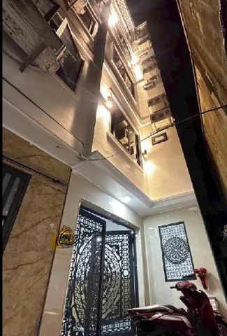 SIÊU PHẨM NGÕ AN TRẠCH- ĐỐNG ĐA - VIP, TRUNG TÂM - NỞ HẬU - 7 TẦNG THANG MÁY, XÂY MỚI TINH ĐẸP LUNG LINH - Ô TÔ 4 CHỖ ĐỖ CỬA, NGÕ THÔNG - 37M2-7T- MT3,5