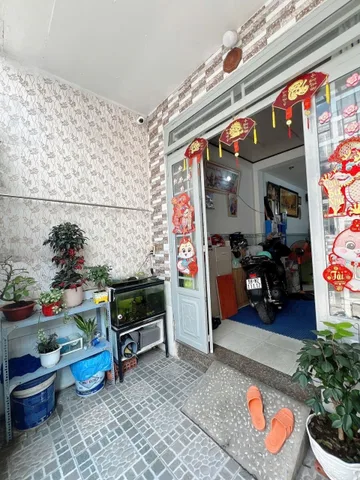 Nhà 2 tầng 3tỷ5 phường Linh Tây - sổ riêng không quy hoạch