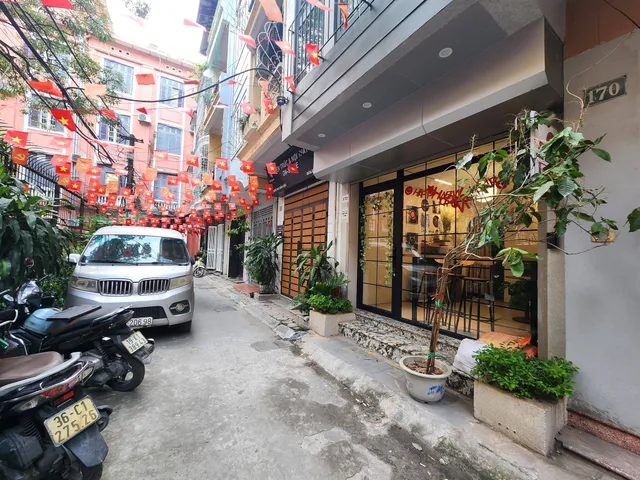HOMESTAY DÒNG TIỀN! Chùa Bộc ,2 Mặt ngõ Oto,Thang Máy,DT:48m2 x  6 Tầng.Giá:20 tỷ Đống Đa