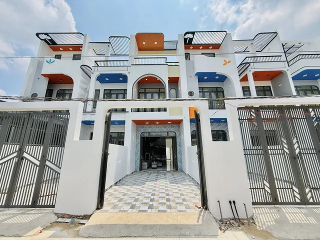 Chính Chủ Giao Bán Nhà 1 Lầu 3PN 3WC - Diện Tích 100m2 - Thủ Dầu Một - Bình Dương