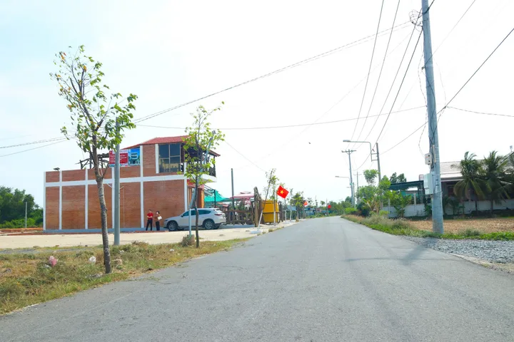 ĐẤT CẦN ĐƯỚC- GẦN CHỢ CẦN ĐƯỚC - TRUNG TÂM CẦN ĐƯỚC