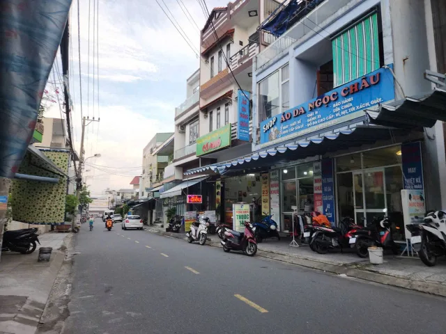 📌📌📌LÀM VIỆC TRỰC TIẾP GIÁ TỐT !!! NHÀ MẸ NHU 8.3T