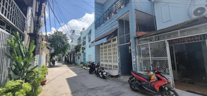 BÁN NHÀ TÂN THỚI NHẤT - 92M2 (6,3x15) - 3 TẦN 7PN - 7 TỶ 500