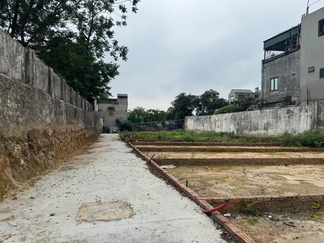 MẢNH ĐẤT PHÂN LÔ - VUÔNG NHƯ TỜ A4 Thửa đất 75,7m2 Thôn Núi Đông 76 Đất 4.5 16.7 1.8 tỷ