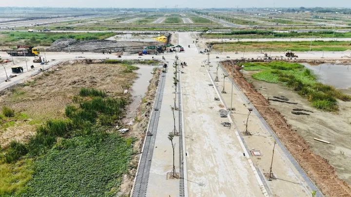 Bán đất nền thổ cư 120m² - Sổ hồng đầy đủ - Ngay đại lộ Võ Văn Kiệt nối dài